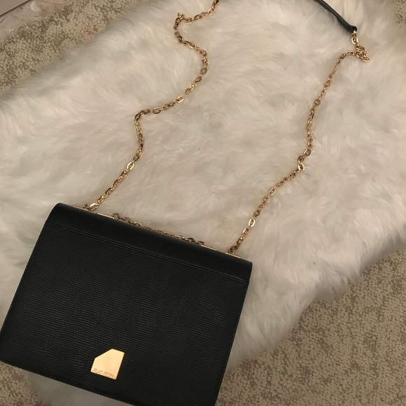 Flat Iron Handbag - Picture 3 of 9